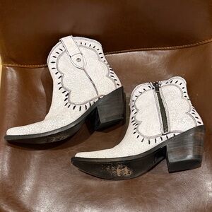 LIBERTY BLACK  White Crackle Wedding Ankle Boots